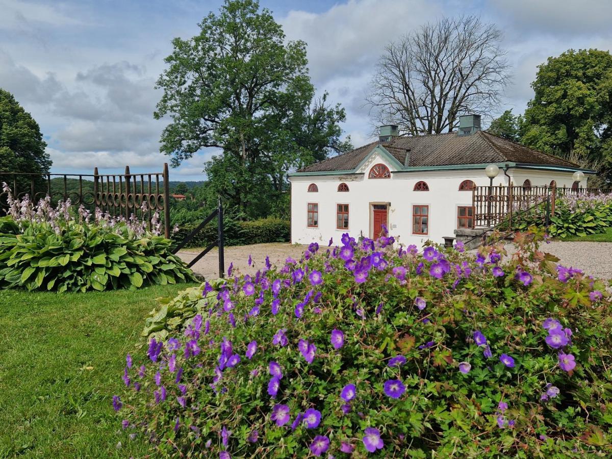 Naeaes Slott Konuk evi Floda  Dış mekan fotoğraf