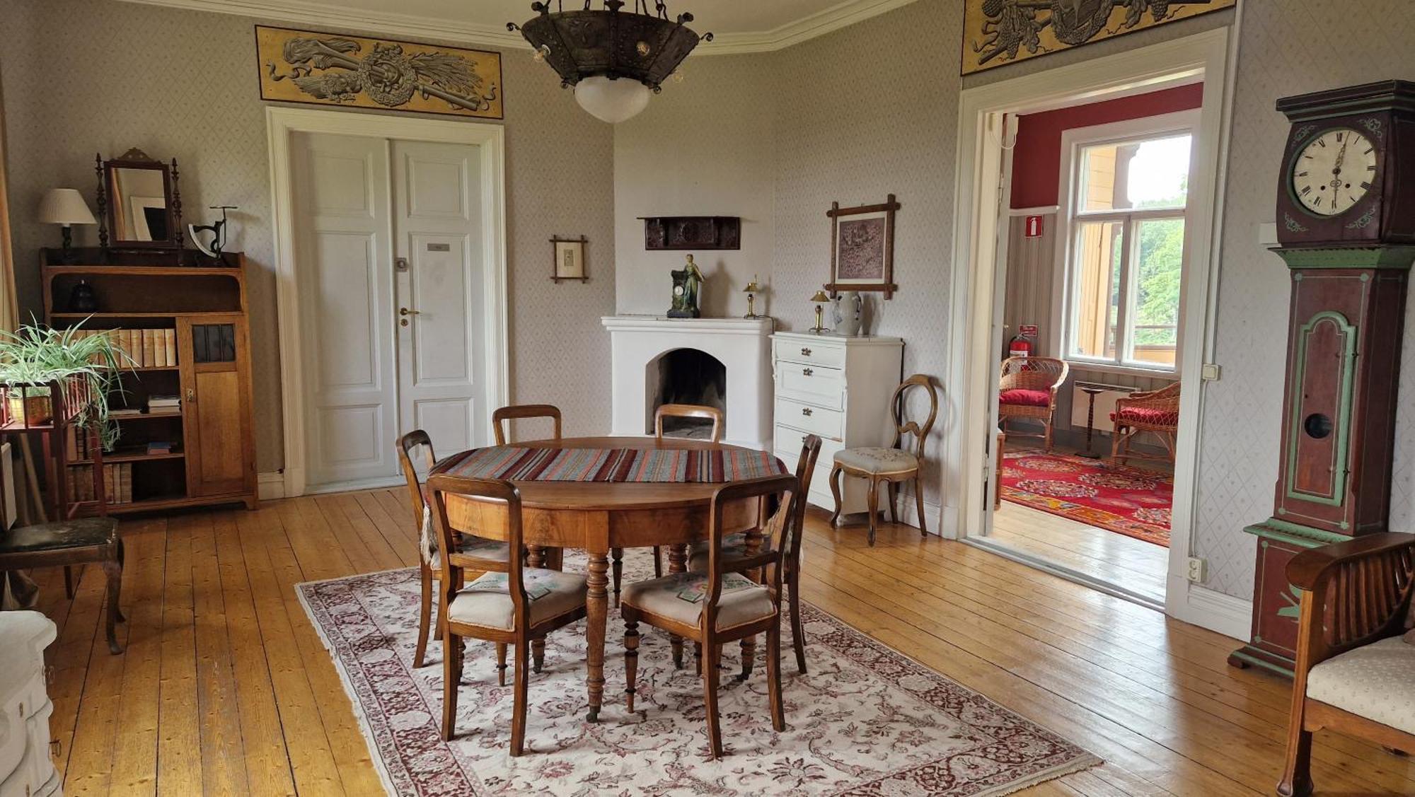Naeaes Slott Konuk evi Floda  Dış mekan fotoğraf